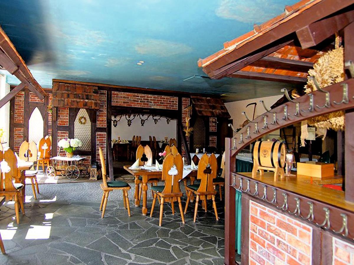 Burg 3*